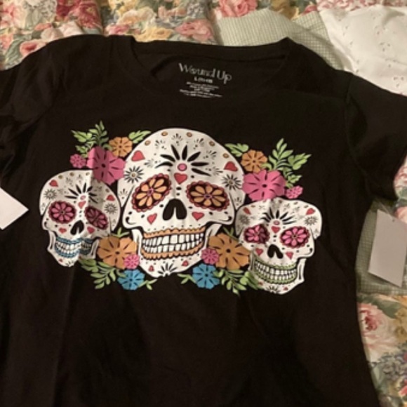 NWT  2 Sugar Skull Tee Shirt Bundle - Picture 3 of 5